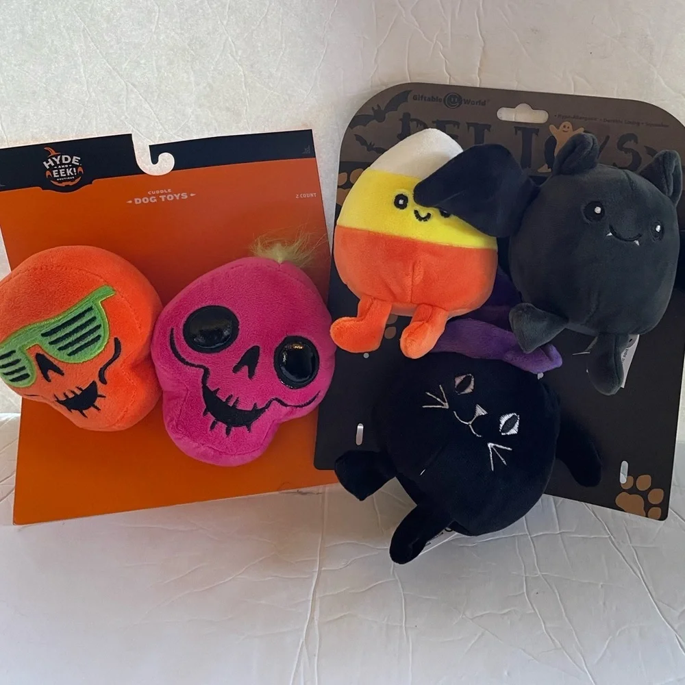 Spooky Halloween Dog Toys 🎃 5 Piece Plush Squeaker Set